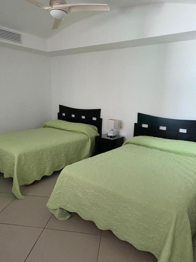 Bay View Grand Marina 1605 Sur Apartment Ixtapa  Exterior photo